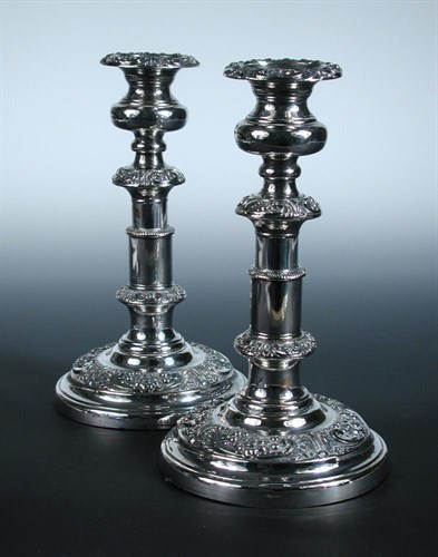 Lot 220 - A pair of Old Sheffield plate telescopic candlesticks
