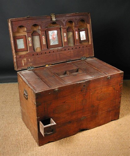 Lot 727 - An early 19th century Colonial teak and brass bound travelling trunk
