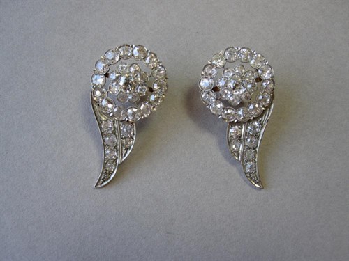 Lot 154 - A pair of diamond 'angel wings' earrings