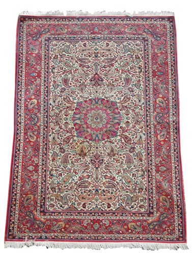 Lot 763 - A Kashan part silk rug