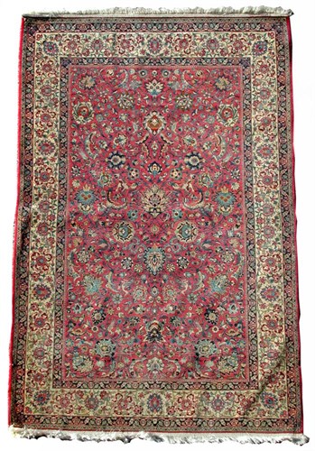 Lot 765 - An Isphahan part silk rug