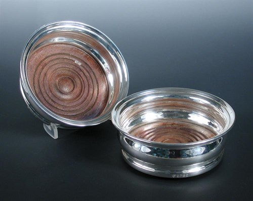 Lot 297 - A pair of modern Britannia standard wine coasters