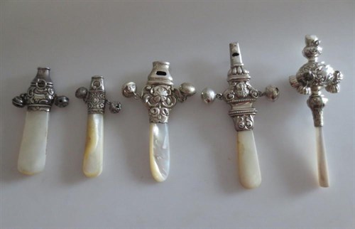 Lot 403 - A late Victorian silver whistle, rattle and teether