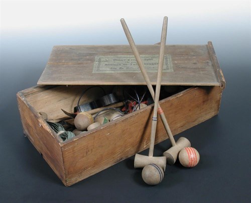 Lot 685 - A late 19th/early 20th century boxed table croquet set