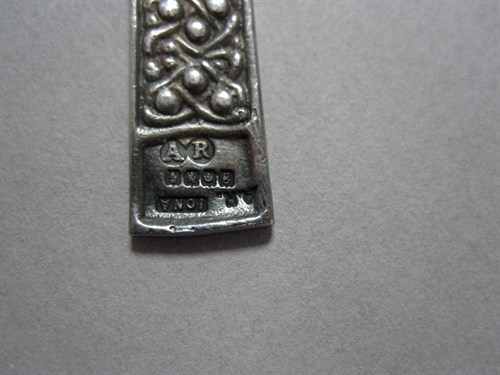 Lot 175 - A silver Celtic cross pendant by Alexander Ritchie of Iona