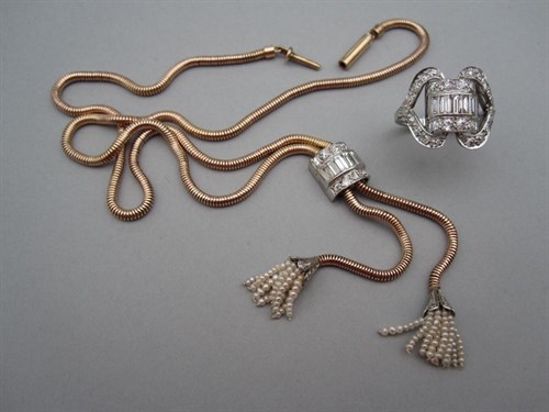 Lot 255 - A diamond and seed pearl negligée necklace and diamond dress ring suite
