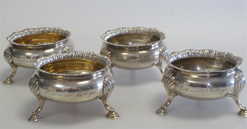 Lot 305 - Two matched pairs of late 19th/early 20th century silver salts