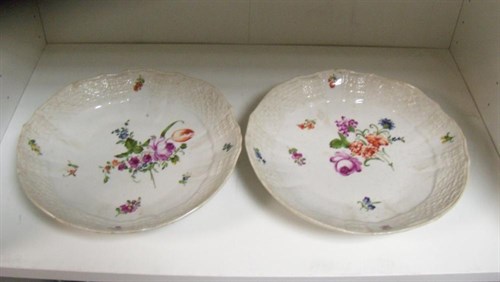 Lot 43 - A pair of late 18th/early 19th century...