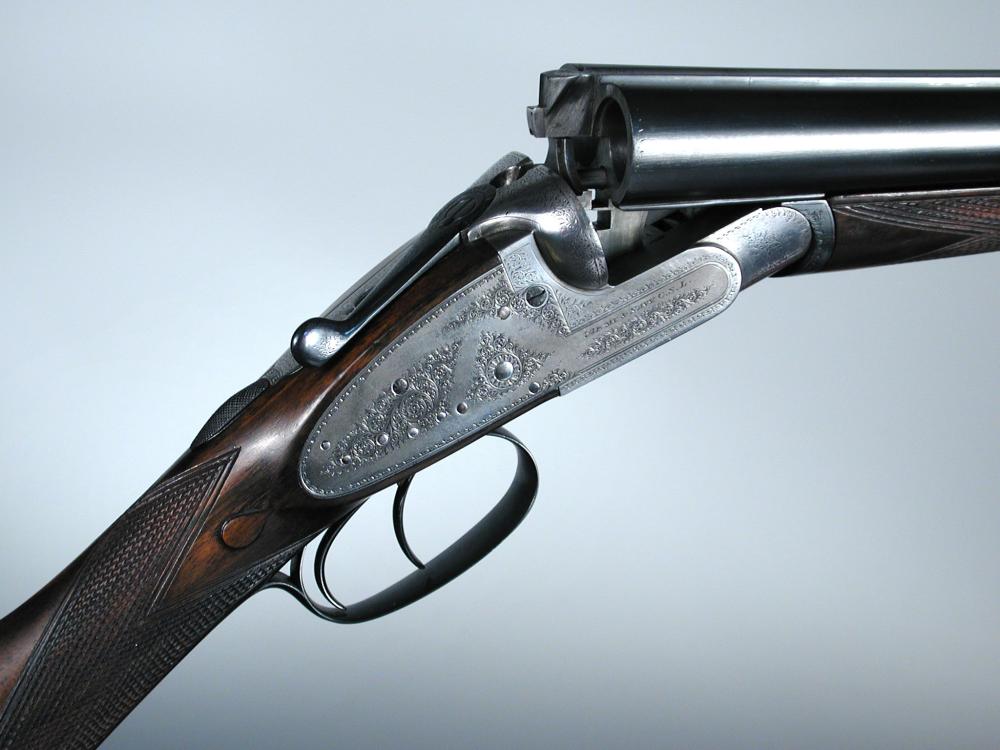Lot 643 - Army and Navy, a 12 bore sidelock non-ejector gun, No. 24064