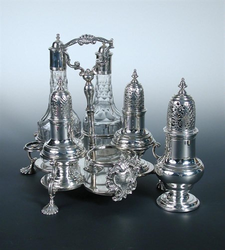 Lot 379 - A George II silver Warwick Cruet frame