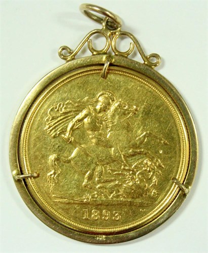 Lot 279 - A Victorian gold five pound coin