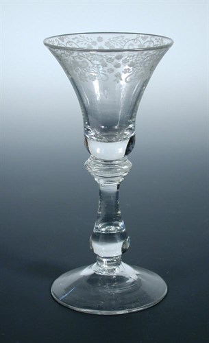Lot 87 - An early 18th century wine glass