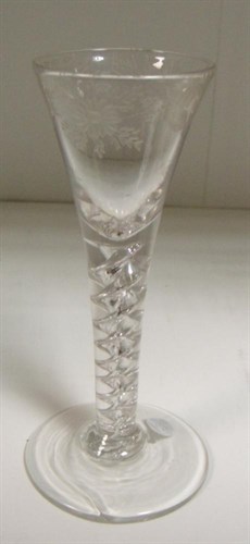 Lot 91 - An 18th century mercury twist wine glass
