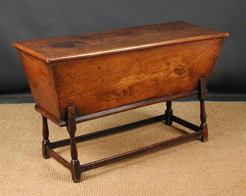 Lot 791 - A mid 18th century elm dough bin
