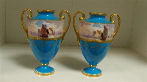 Lot 16 - A pair of early 20th century Mintons two...