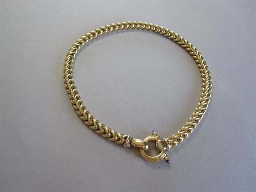 Lot 157 - An 18ct gold heavy link necklace by Signoretti