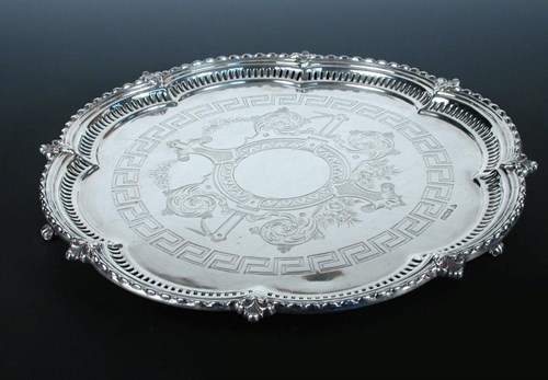Lot 339 - An Edwardian silver salver